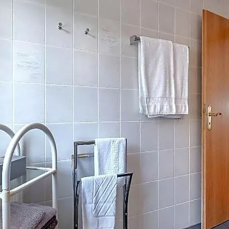 Moderne Am Wald In Schwalefeld Hotell 4*