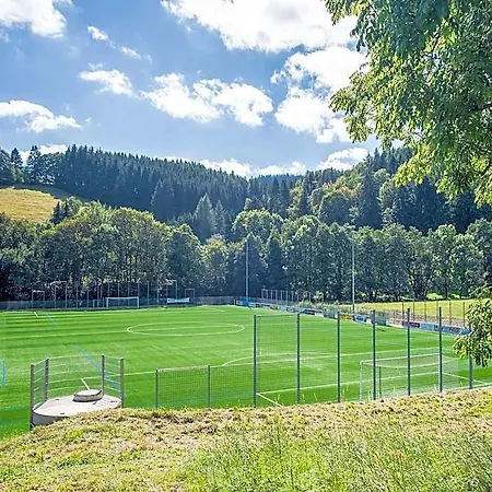 Moderne Am Wald In Schwalefeld Hotell 4*